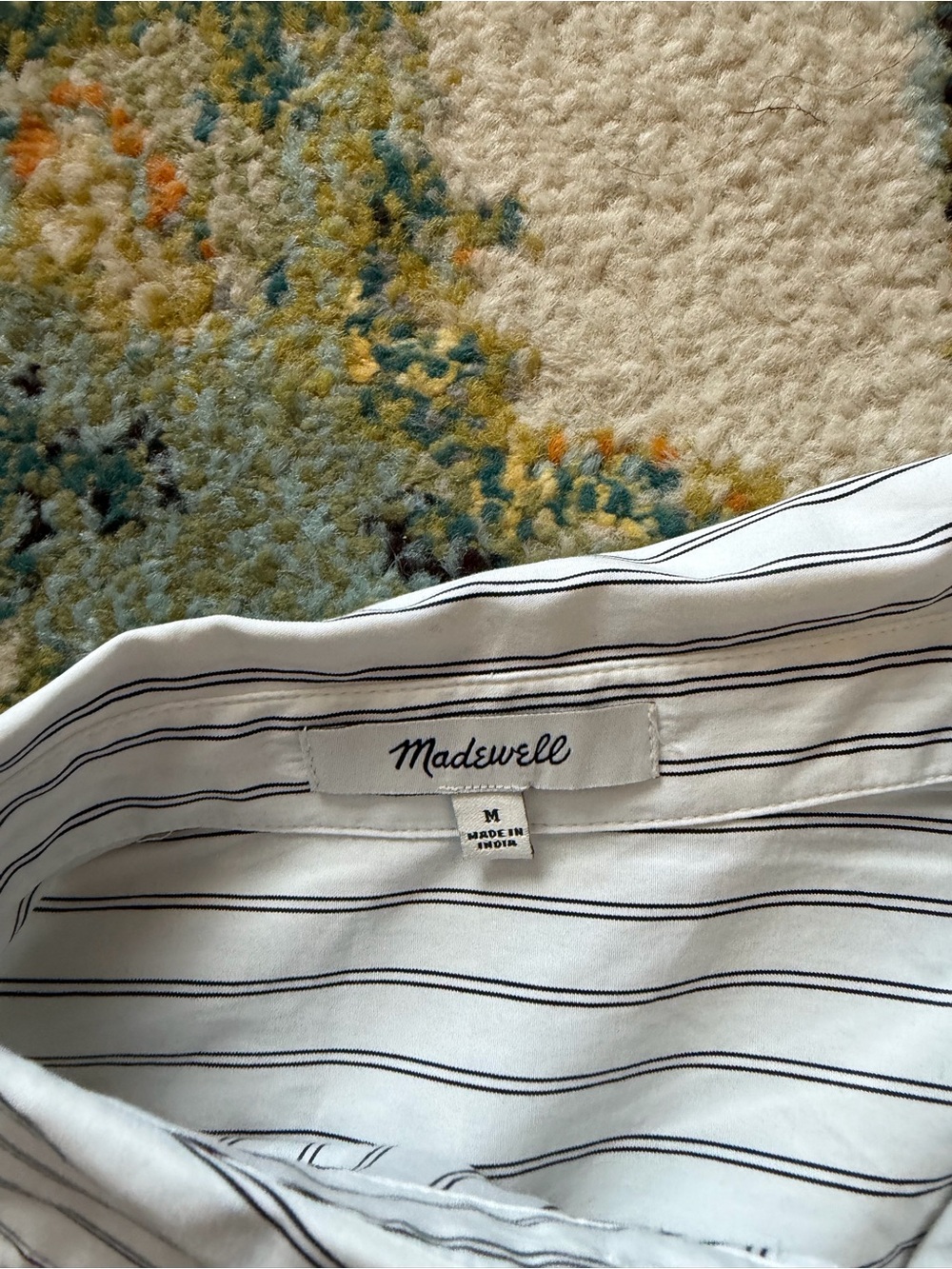 Madewell || poplin oversized button up shirt in white stripe - Picture 4 of 5